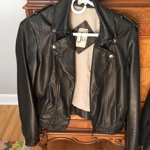 Jkt Vegan Black Bomber Jacket